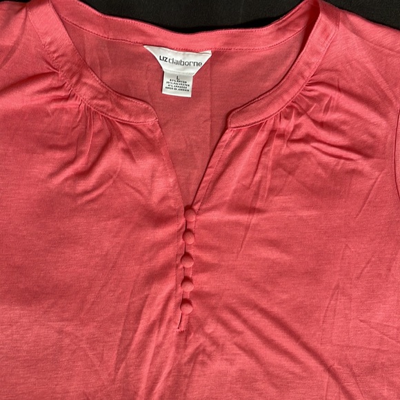 NWT Liz Claiborne Pink short Sleeve top with buttons Size L - Picture 2 of 5